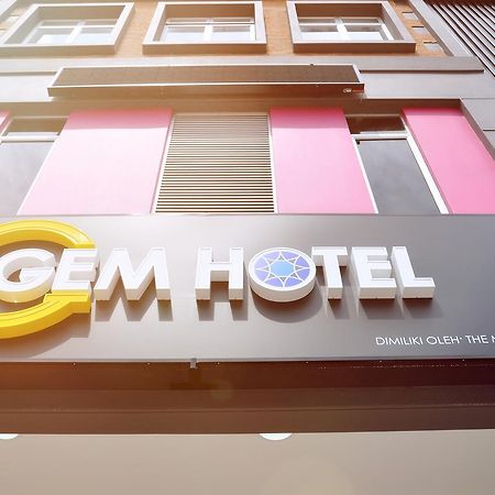 Gem Hotel Nusajaya  Exteriér fotografie