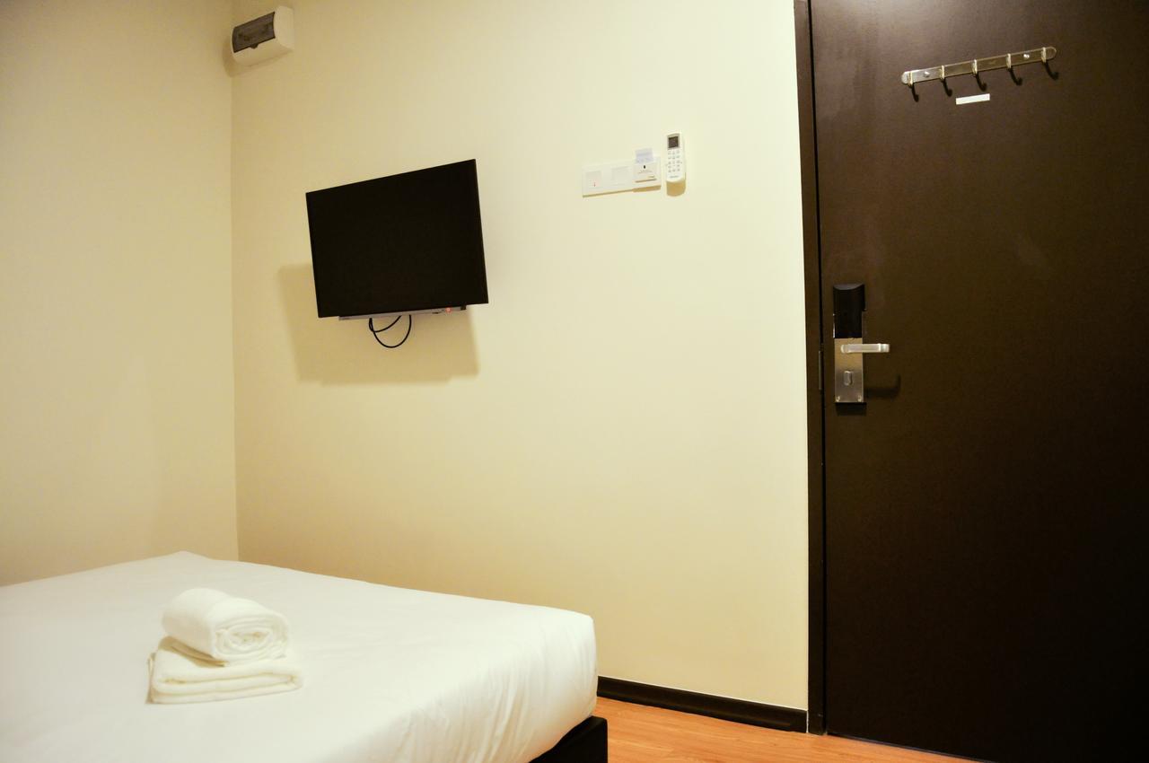 Gem Hotel Nusajaya  Exteriér fotografie